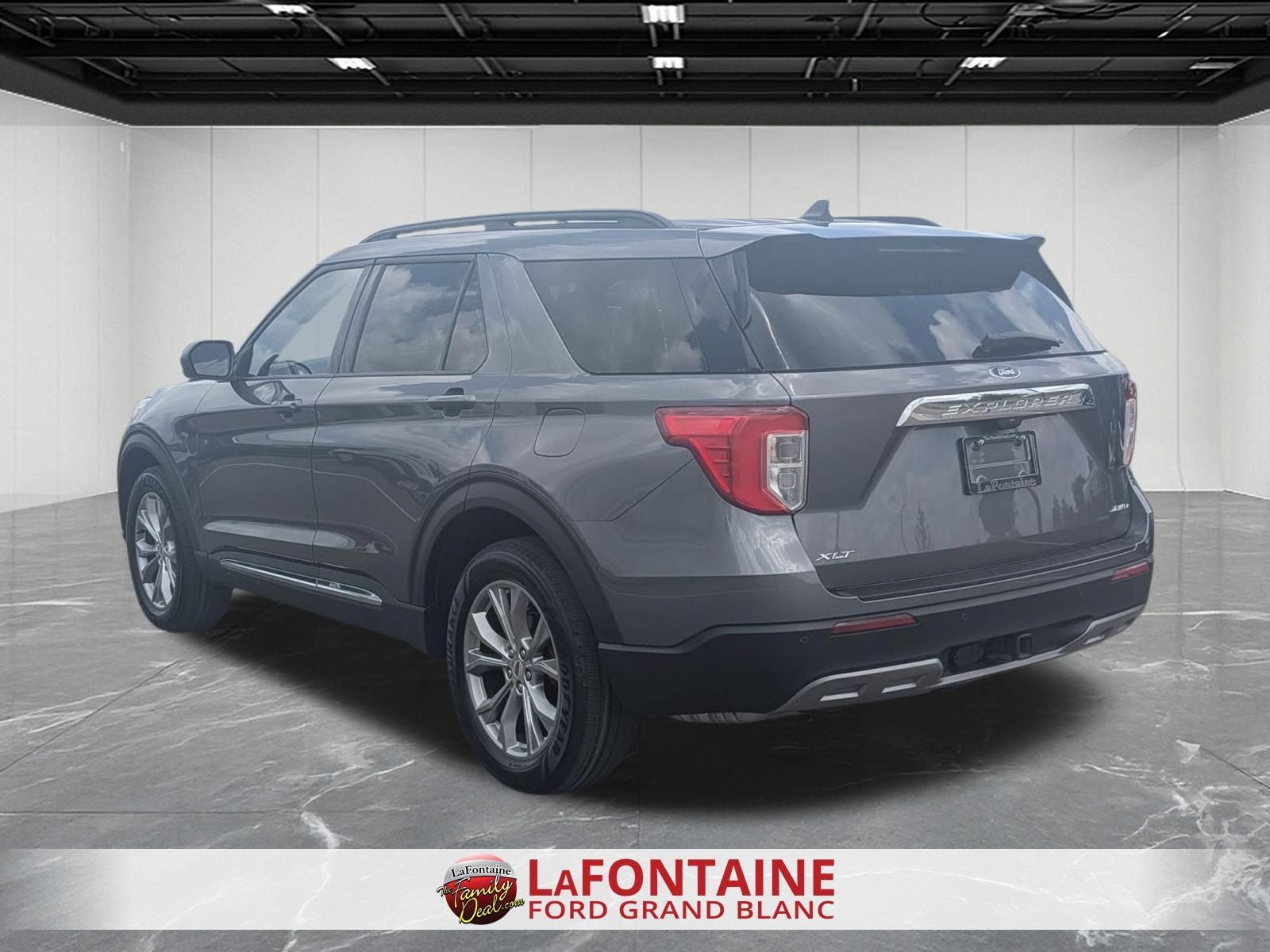 2023 Ford Explorer XLT 4X4