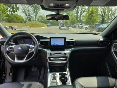 2023 Ford Explorer XLT 4WD
