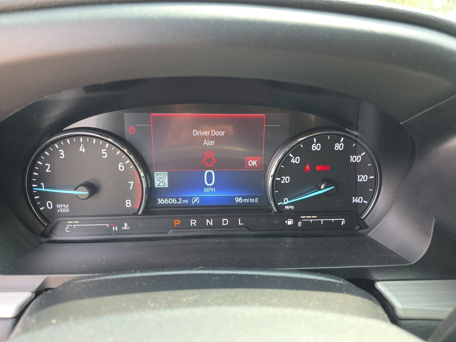 2023 Ford Explorer XLT 4WD
