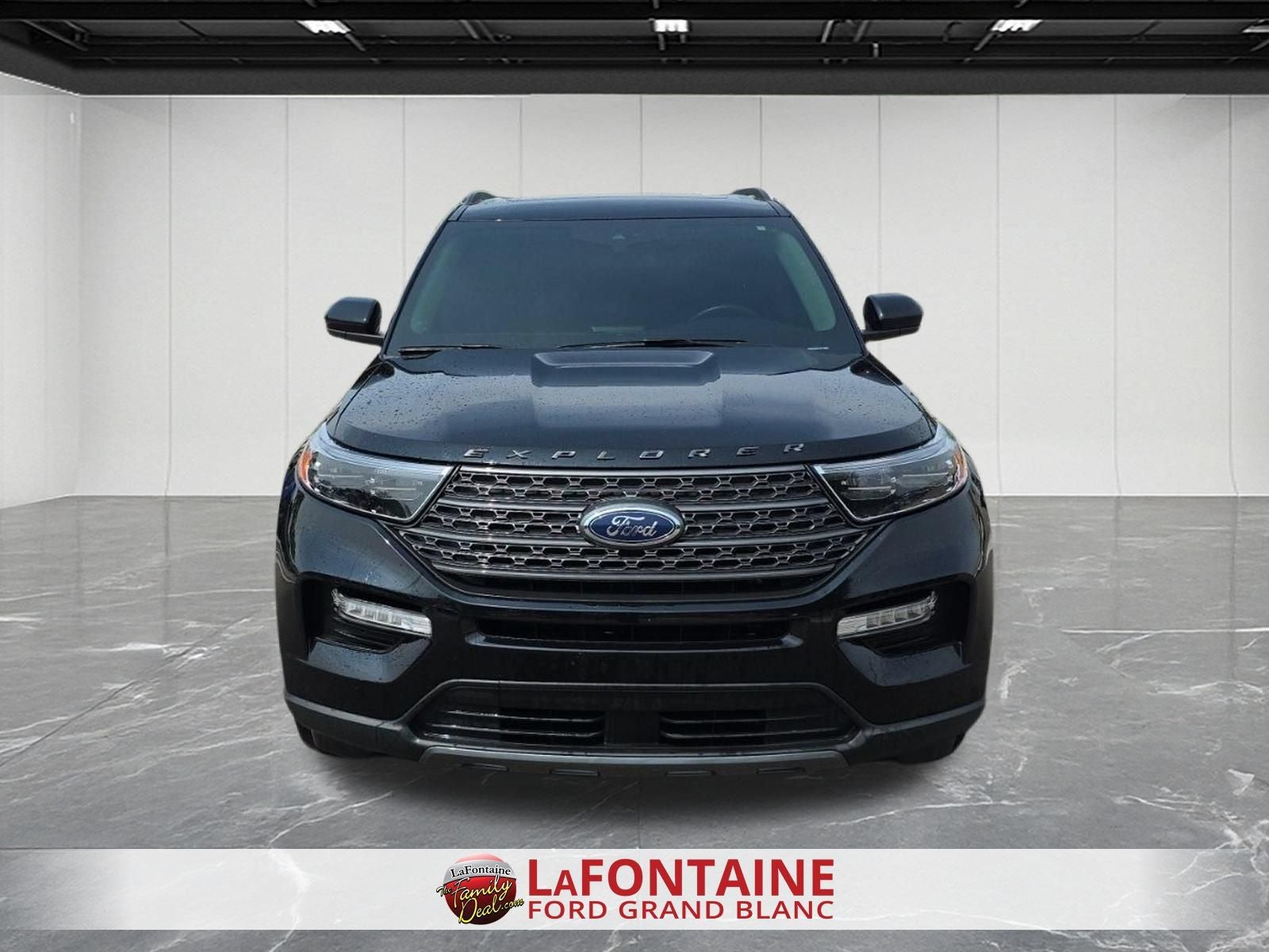 2023 Ford Explorer XLT 4WD