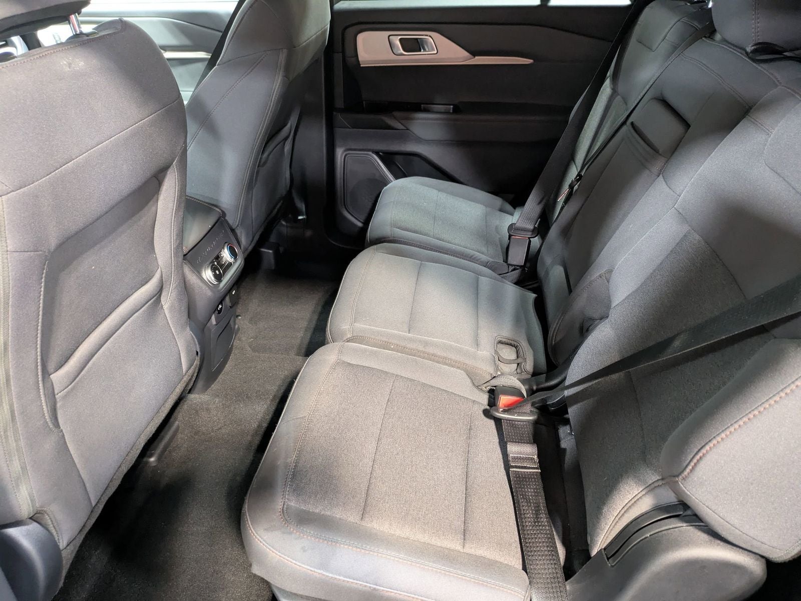 2025 Ford Explorer Active 4WD