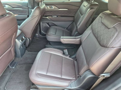 2025 Ford Explorer Platinum 4X4