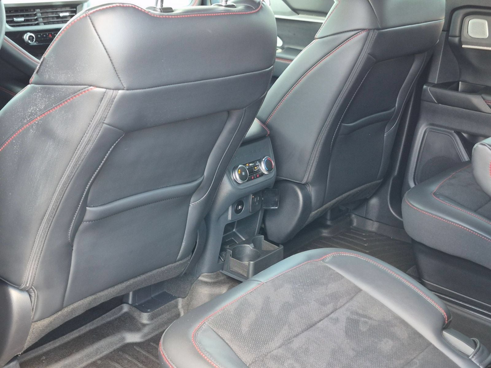 2025 Ford Explorer ST 4WD