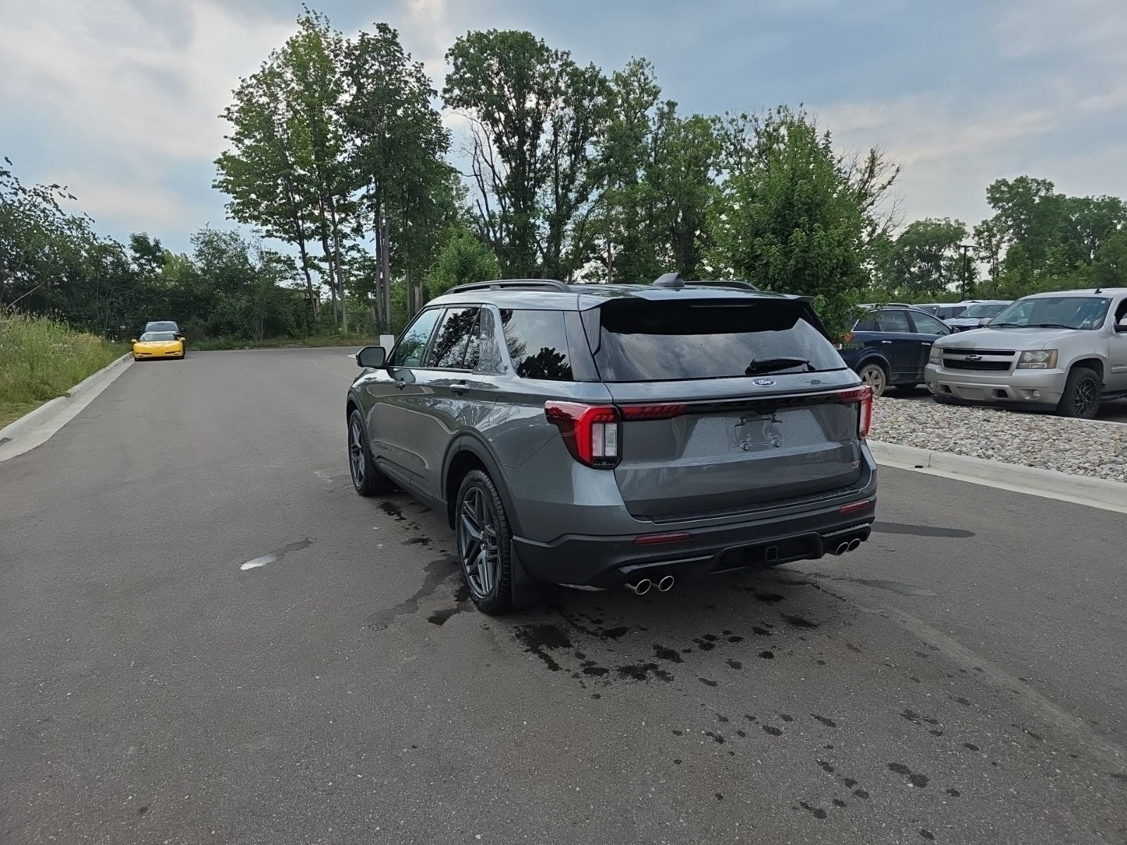 2025 Ford Explorer ST 4WD