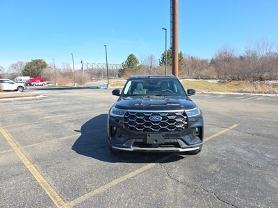 2025 Ford Explorer Platinum