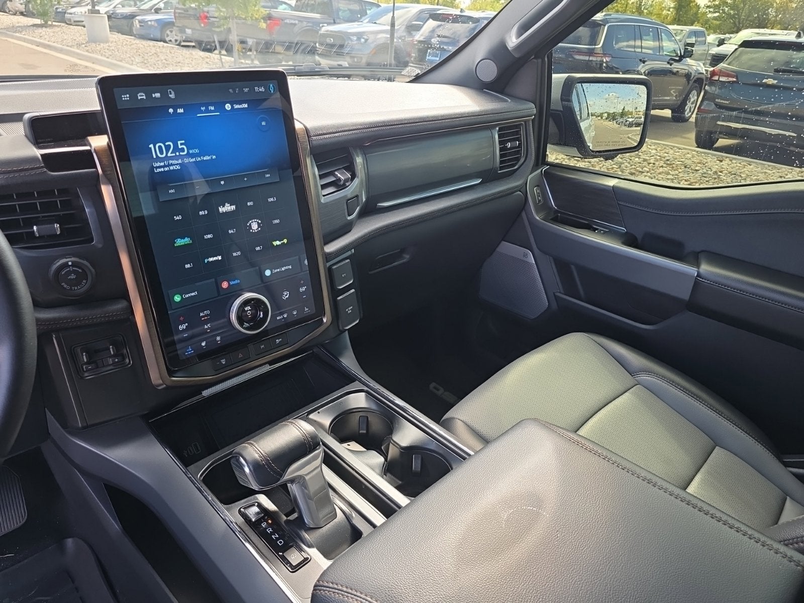 2025 Ford F-150 Lightning Lariat