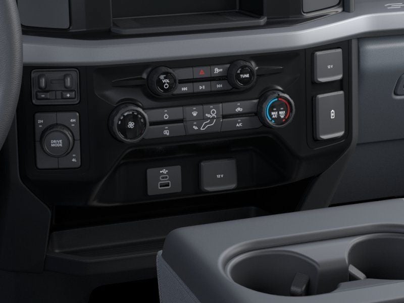 2026 Ford F-250SD In-Transit
