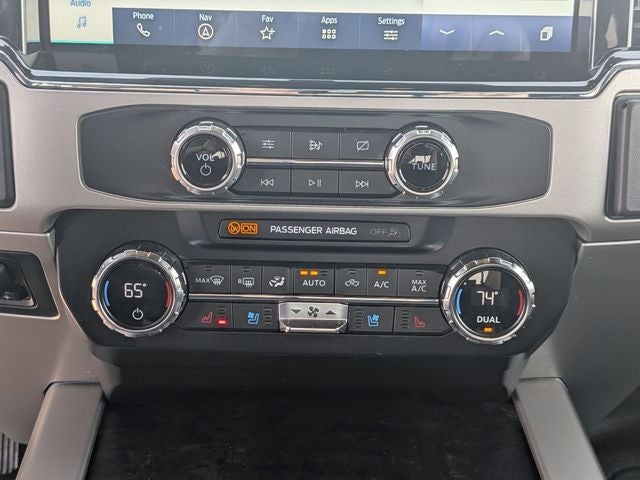 2022 Ford F-350SD Lariat