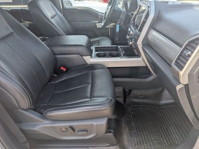 2022 Ford F-350SD Lariat