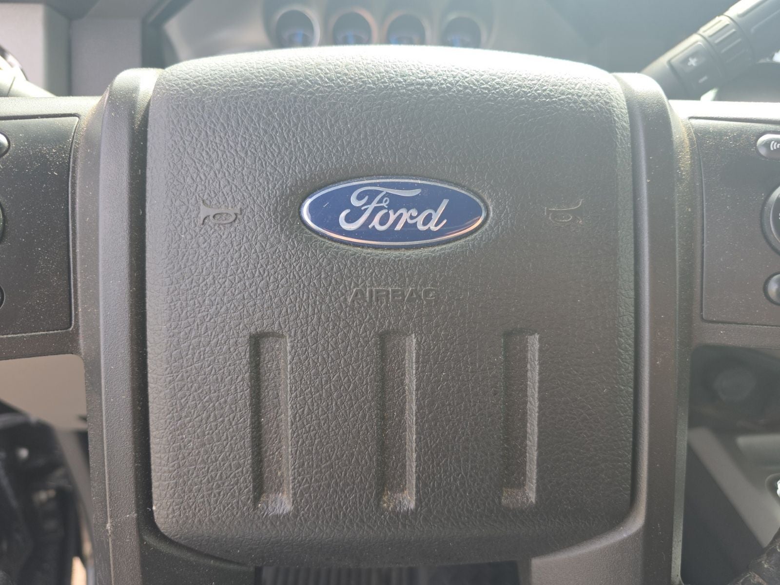 2016 Ford F-350SD Lariat