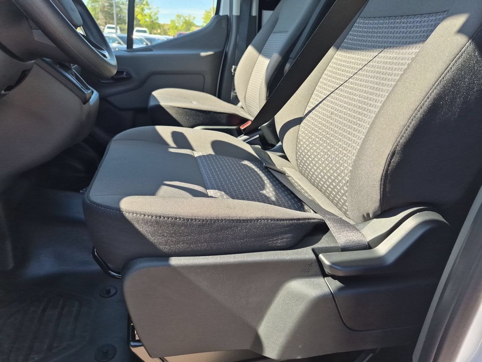 2027 Ford Transit-250 Base