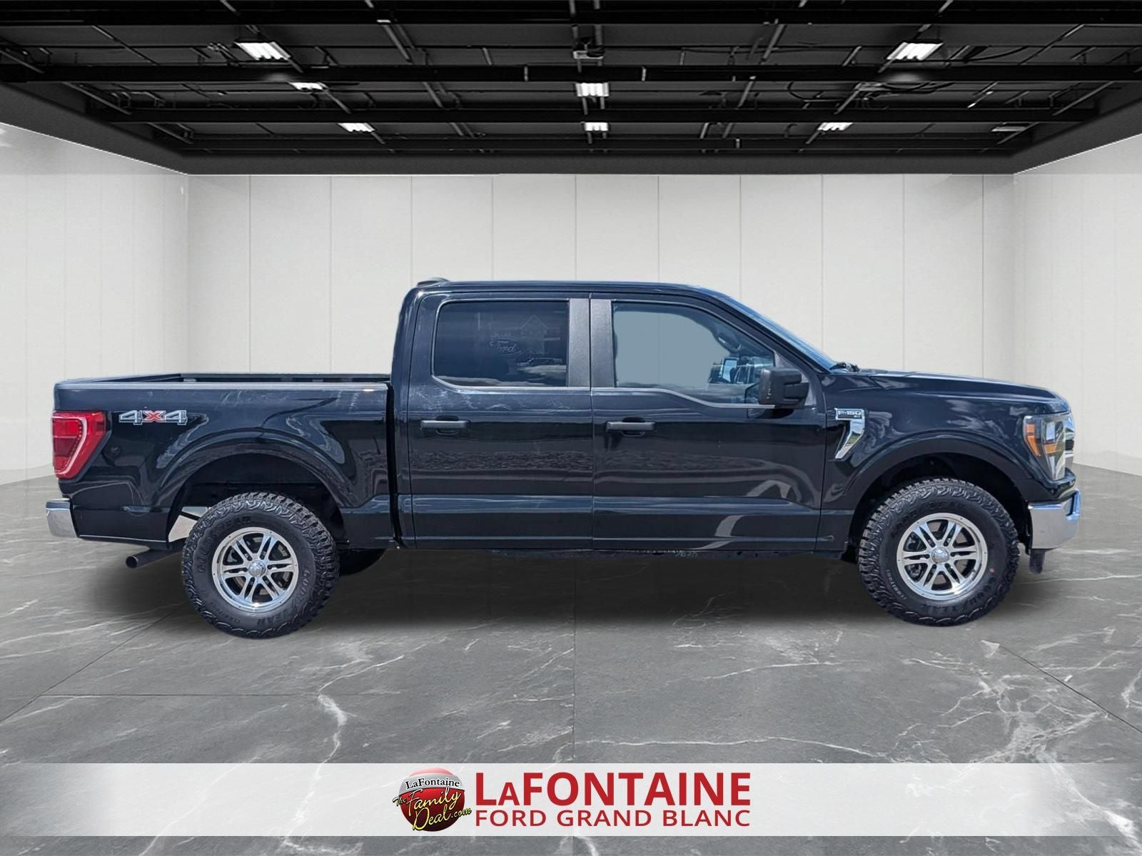 2023 Ford F-150 XLT 4X4