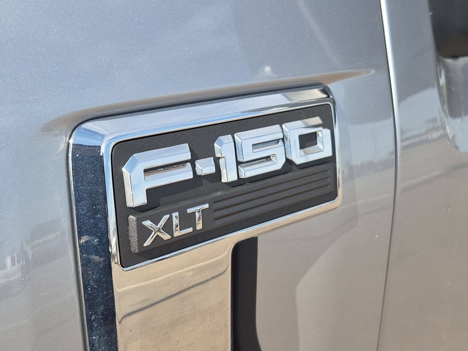 2023 Ford F-150 XLT 4X4