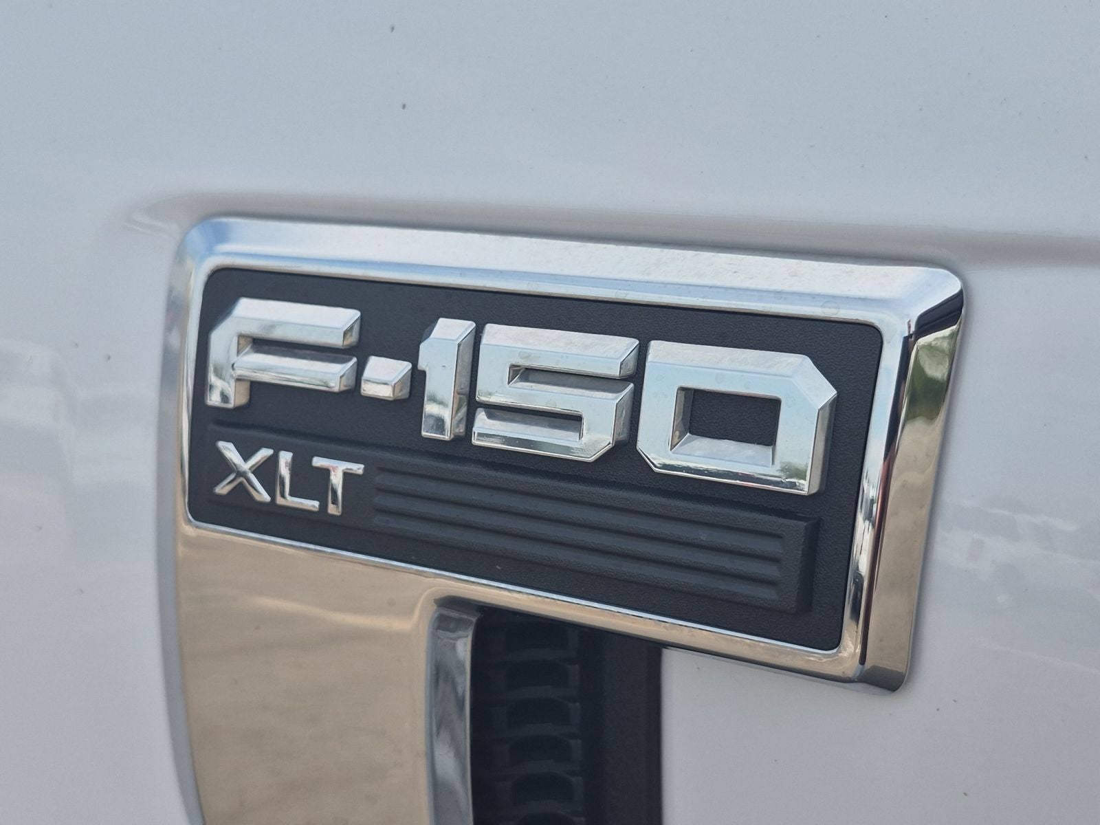 2023 Ford F-150 XLT 4X4