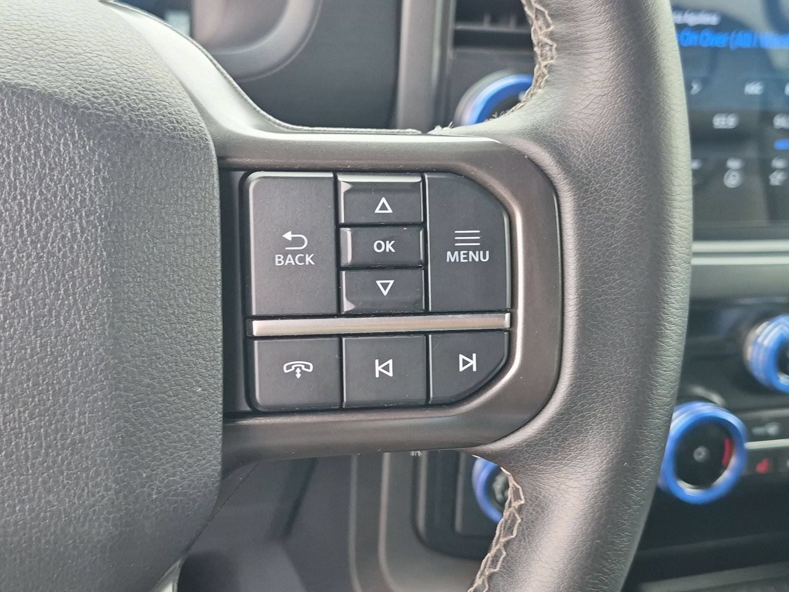 2024 Ford F-150 XLT 4X4