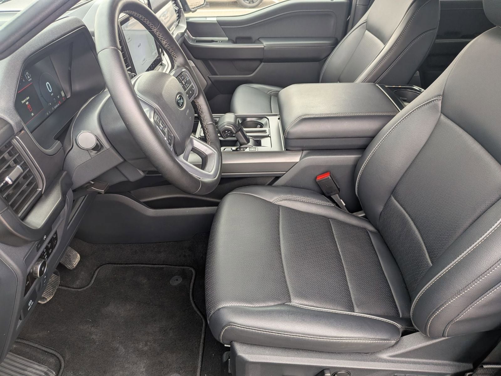 2025 Ford F-150 Lariat 4X4