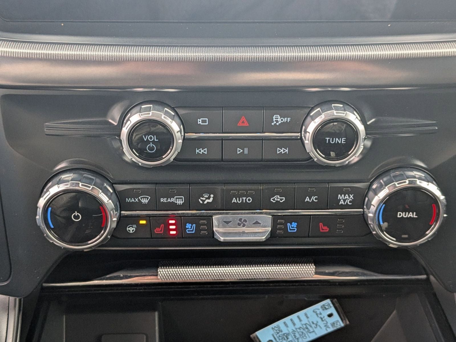 2025 Ford F-150 Lariat 4X4