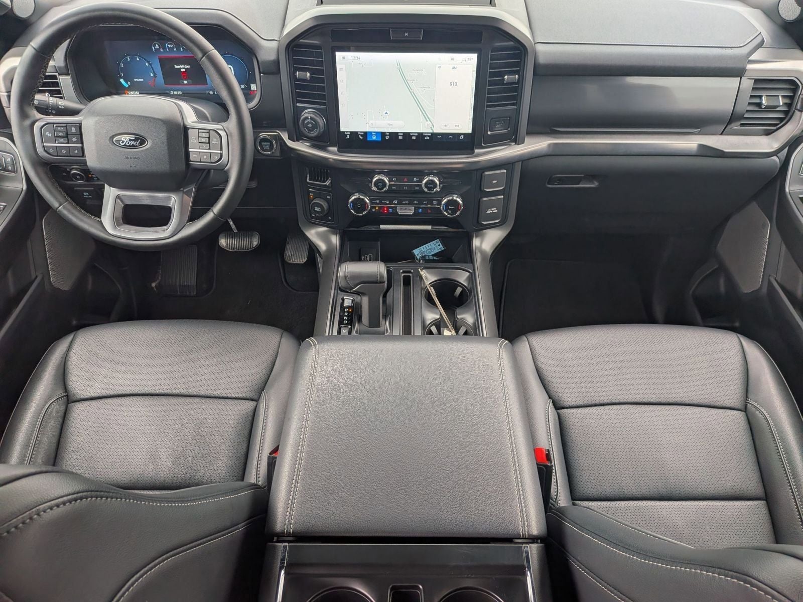 2025 Ford F-150 Lariat 4X4