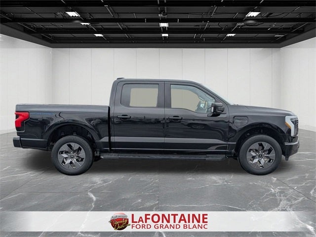 2022 Ford F-150 Lightning Lariat