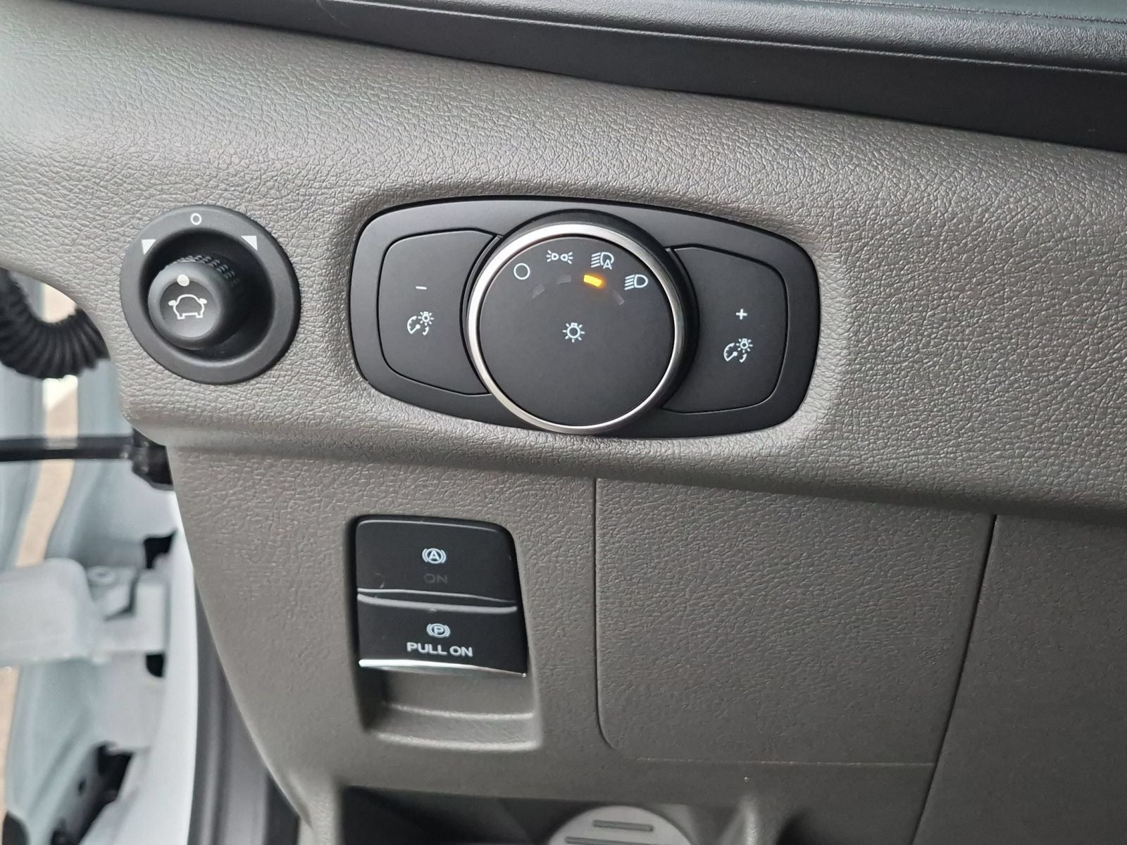 2027 Ford Transit-150 Base