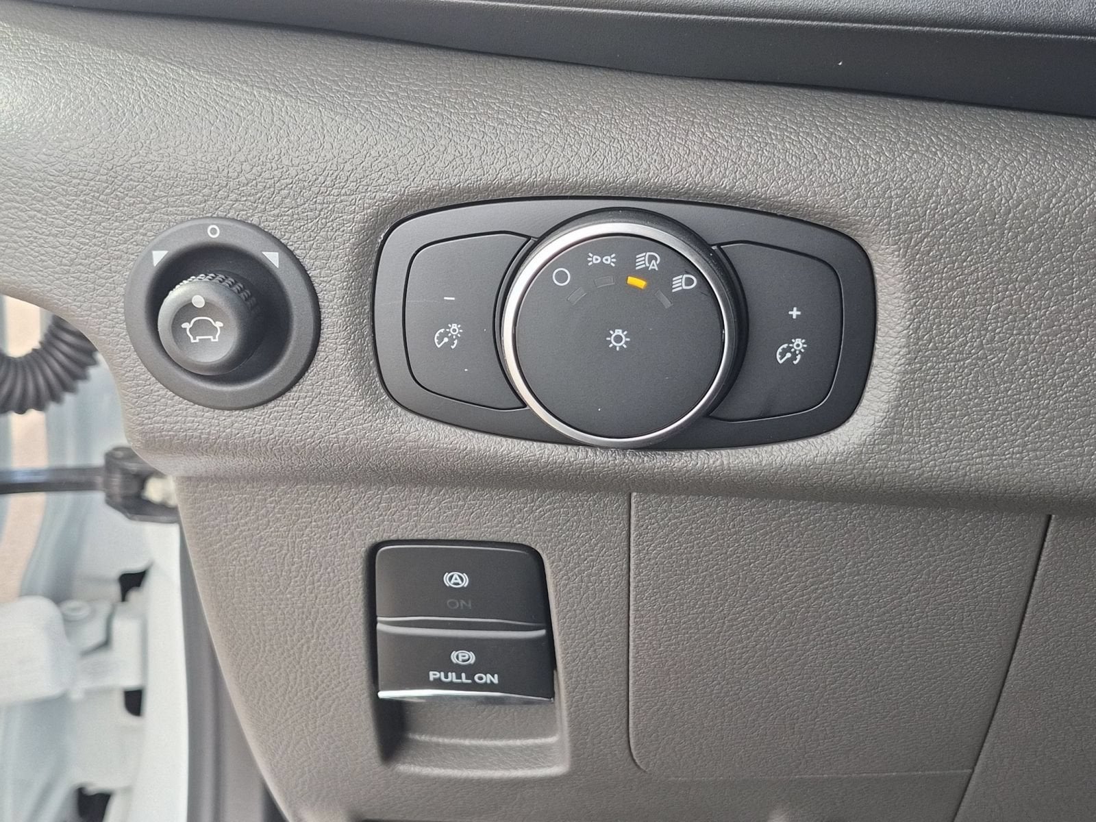 2027 Ford Transit-150 Base