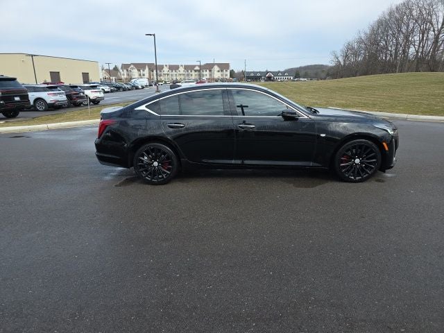 2022 Cadillac CT5 Premium Luxury