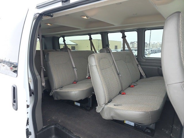 2023 Chevrolet Express 3500 LT Passenger