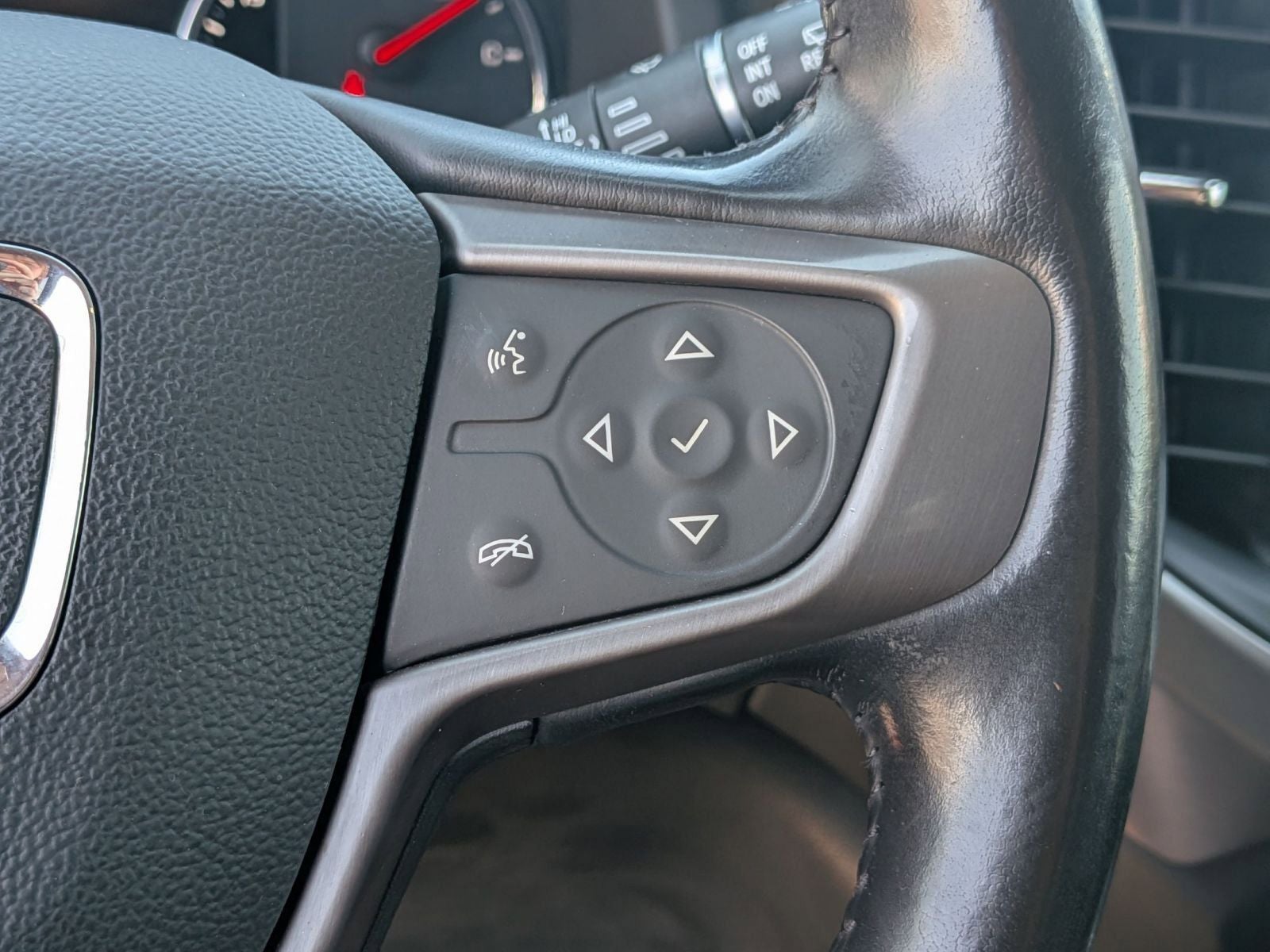 2021 GMC Acadia AT4 AWD