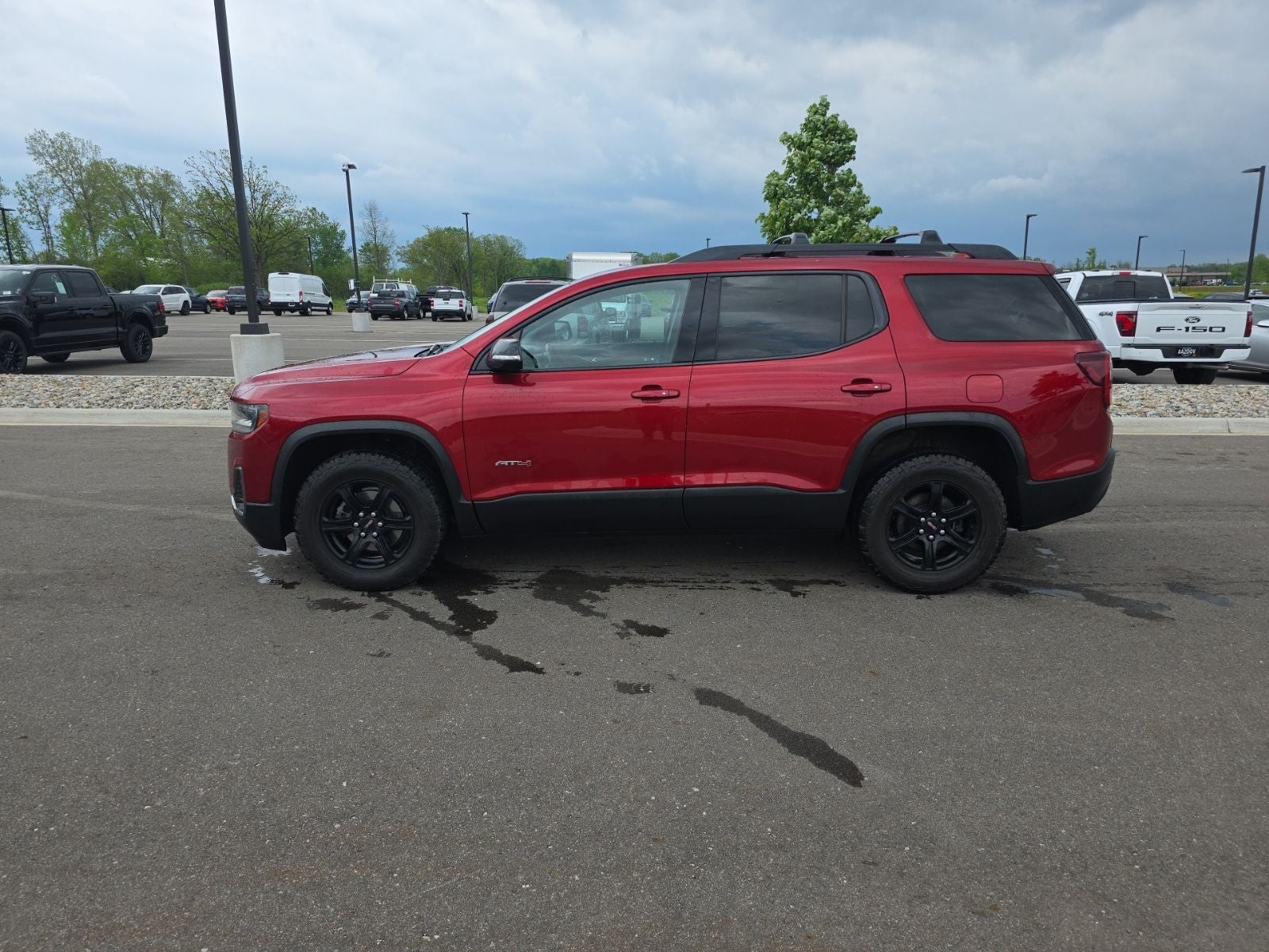 2021 GMC Acadia AT4