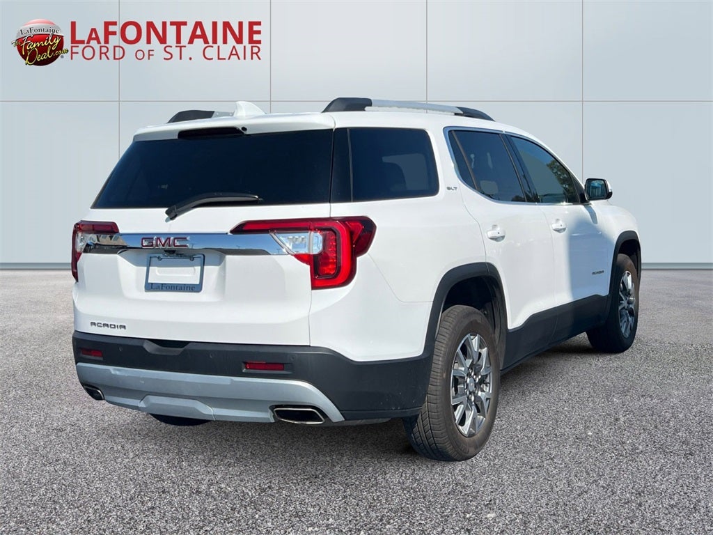 2023 GMC Acadia SLT
