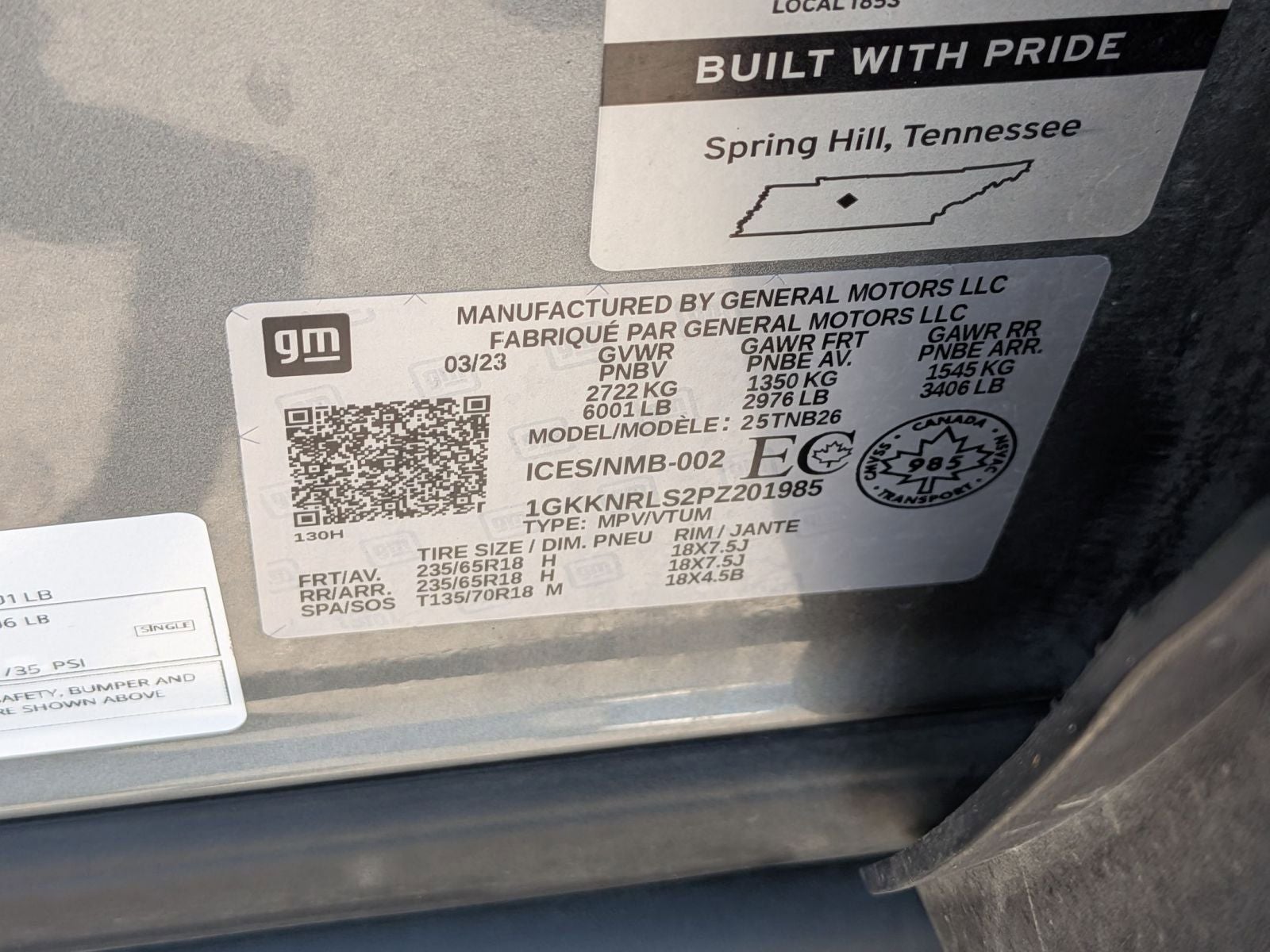 2023 GMC Acadia SLE