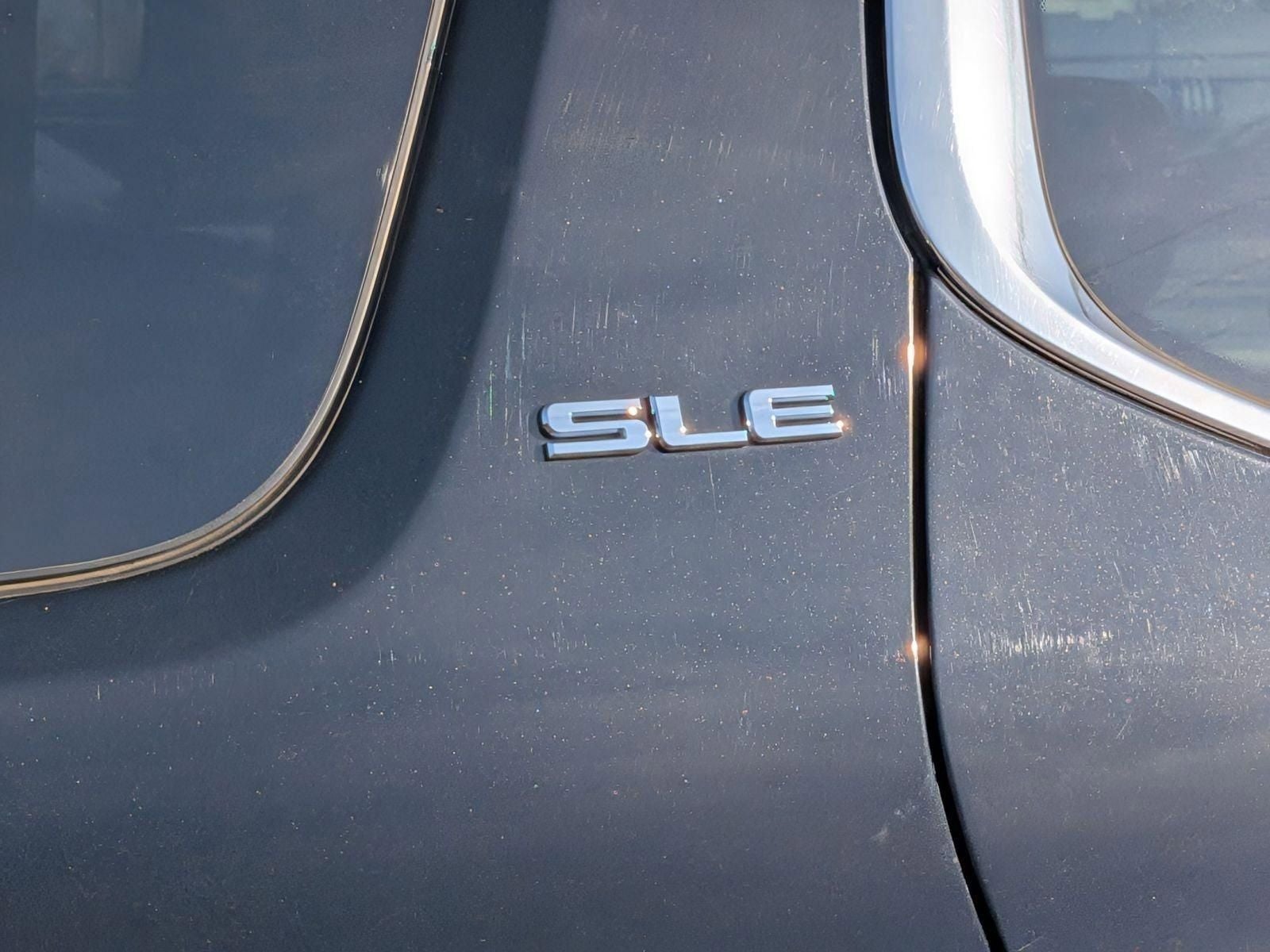 2017 GMC Acadia SLE-2