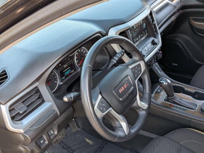 2017 GMC Acadia SLE-2