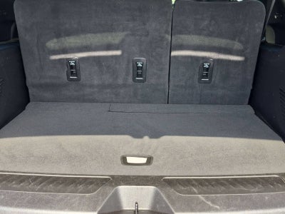 2024 GMC Yukon XL SLT 4WD