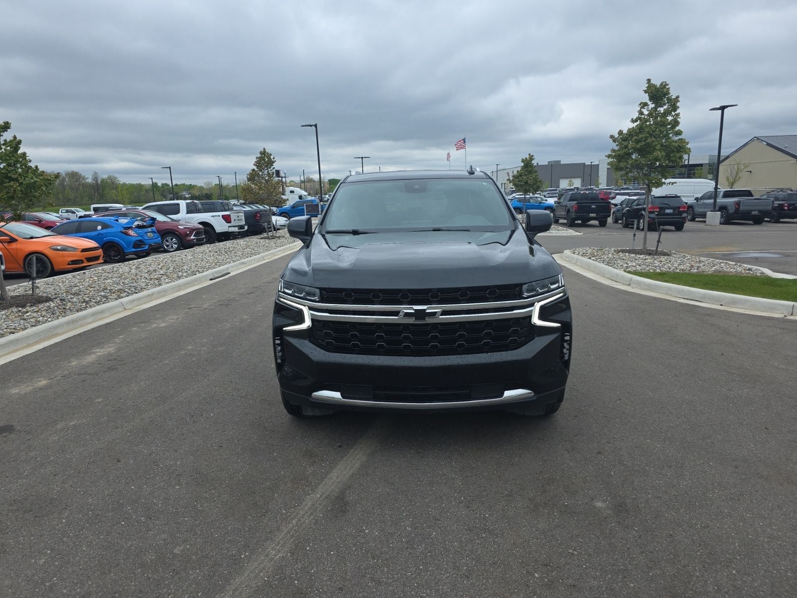 2023 Chevrolet Suburban LS