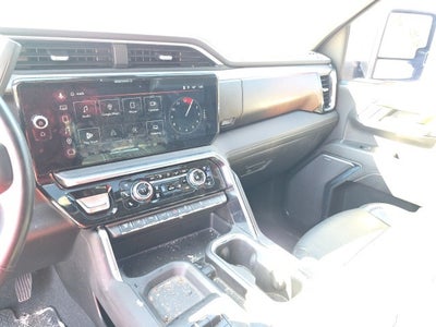 2024 GMC Sierra 2500HD Denali