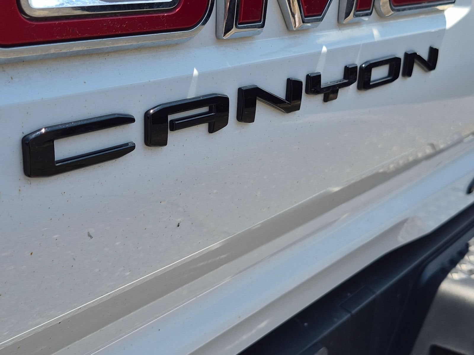2024 GMC Canyon AT4