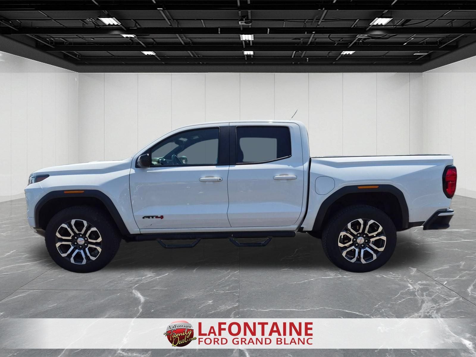 2024 GMC Canyon AT4
