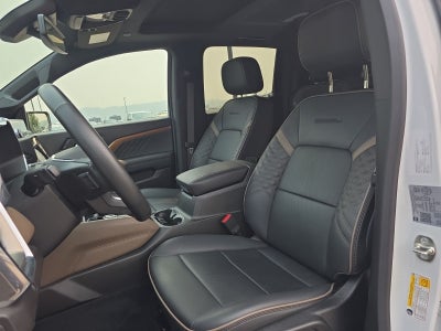 2024 GMC Canyon Denali 4X4