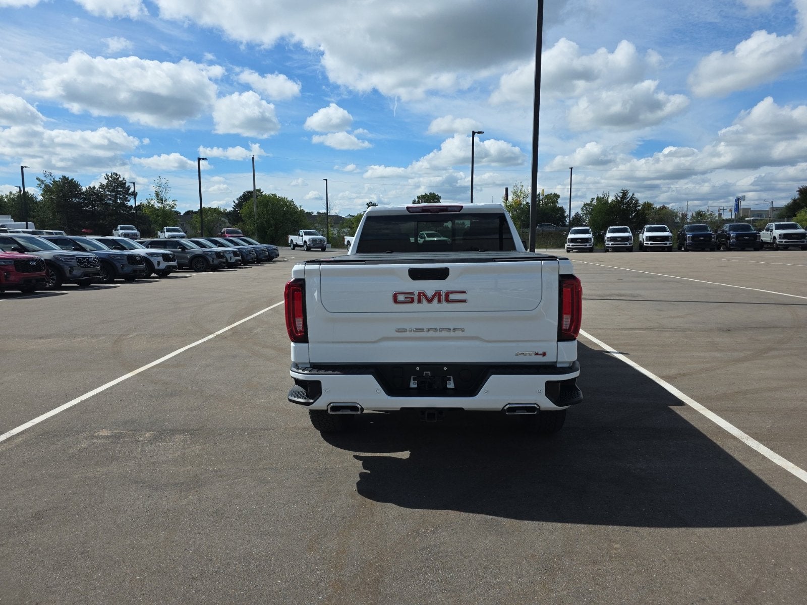 2024 GMC Sierra 1500 AT4