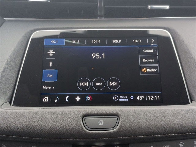 2023 Cadillac XT4 Premium Luxury