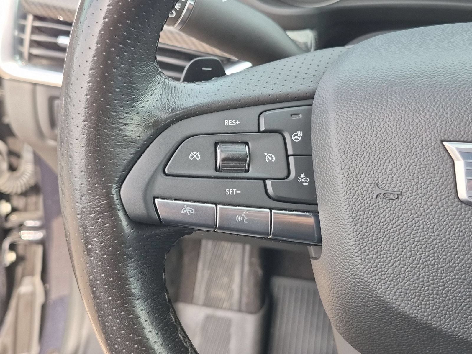 2022 Cadillac XT4 Sport AWD