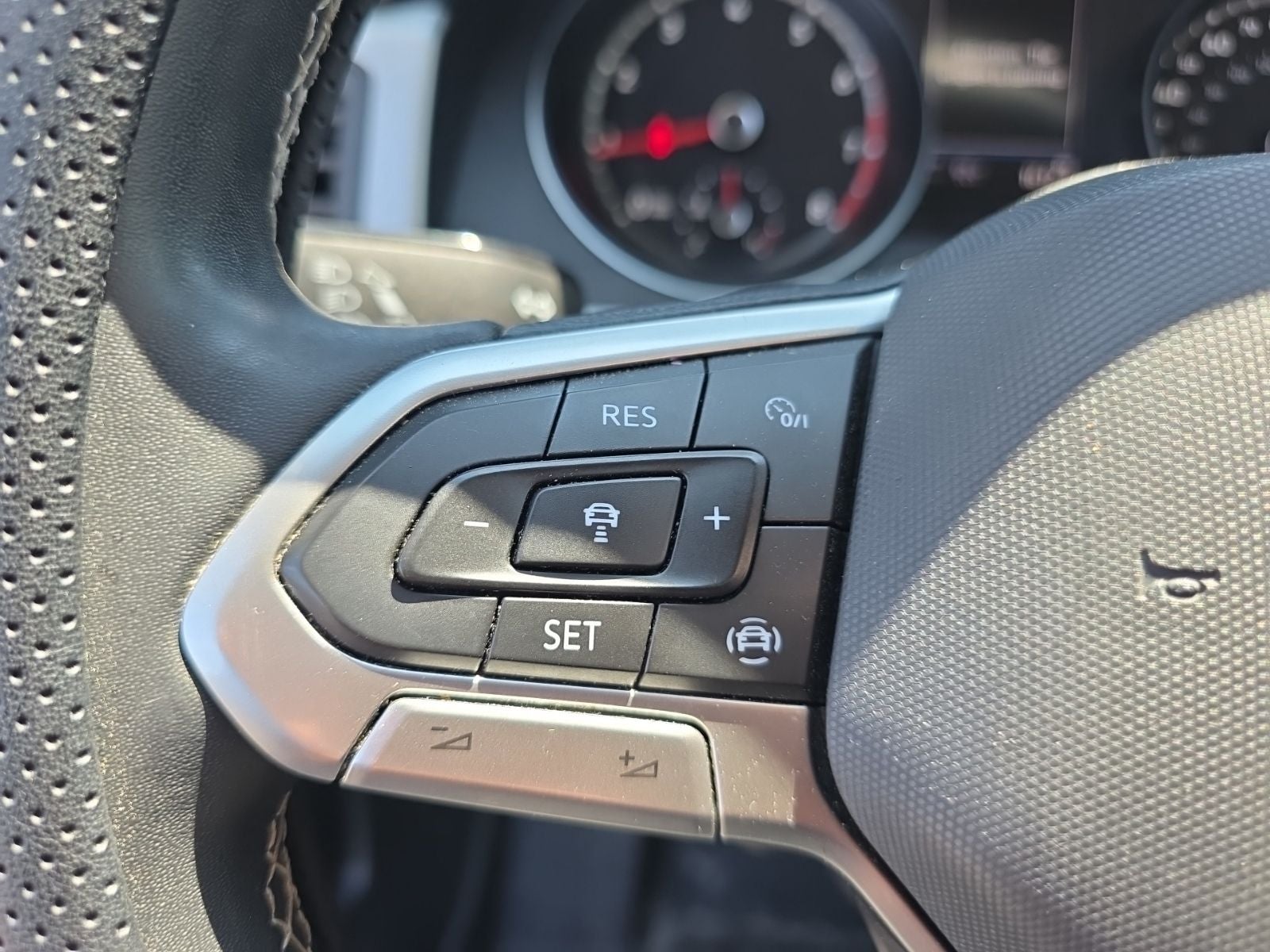 2021 Volkswagen Atlas 3.6L V6 SE w/Technology