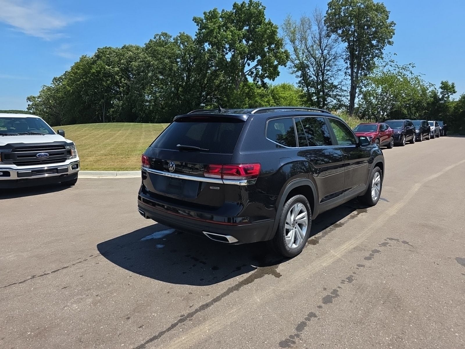 2021 Volkswagen Atlas 3.6L V6 SE w/Technology