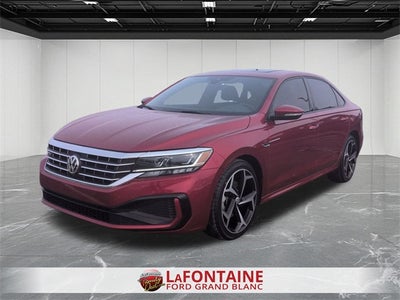2021 Volkswagen Passat 2.0T R-Line