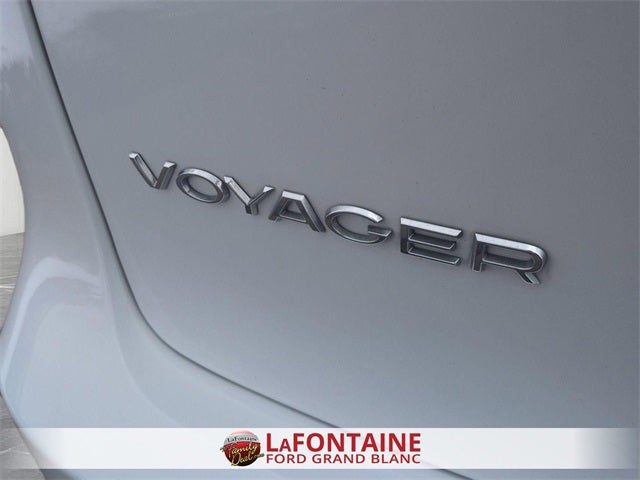 2021 Chrysler Voyager L