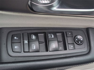 2021 Chrysler Voyager L