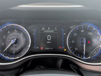 2021 Chrysler Voyager L