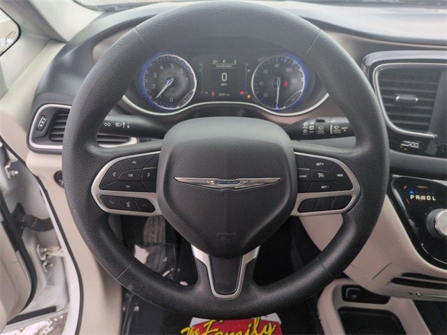 2021 Chrysler Voyager L