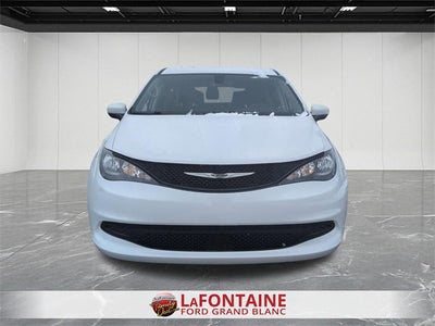 2021 Chrysler Voyager L